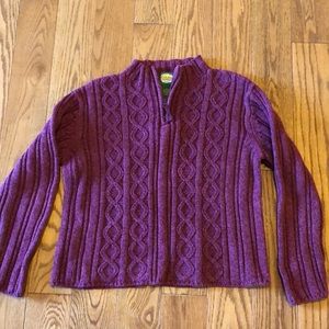 Cabela sweater size Large